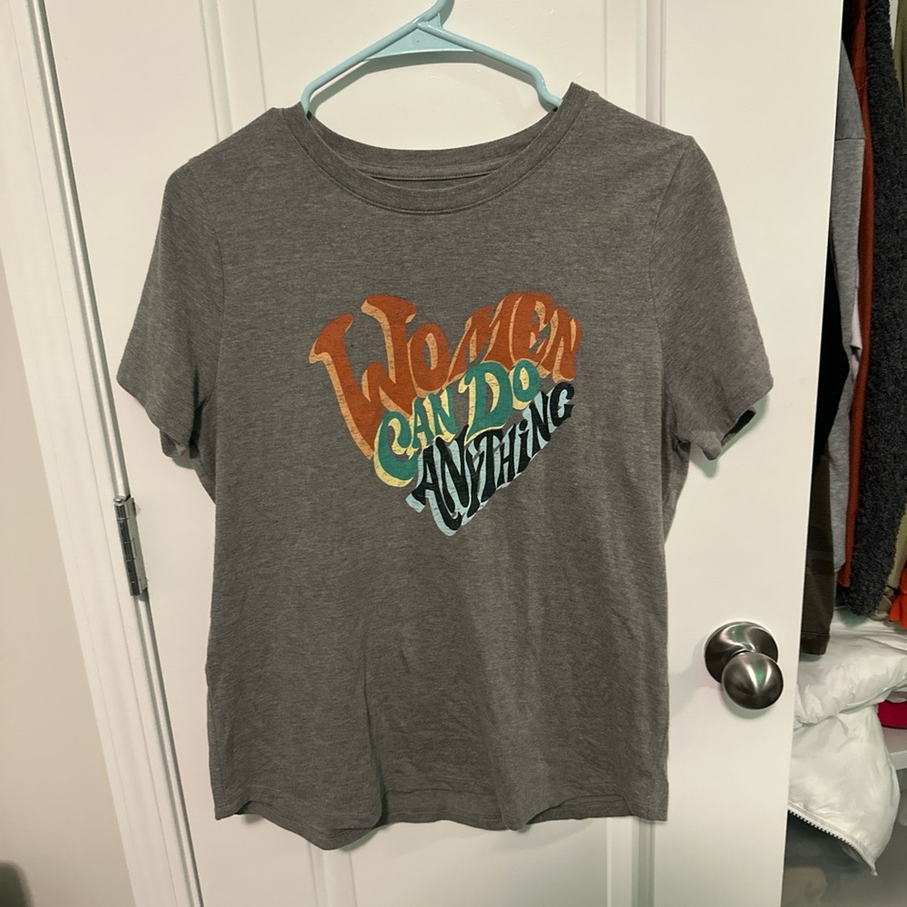 Gray Graphic Tee - Women Can Do Anything